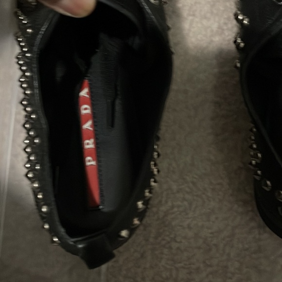 💯 Authentic Prada spike sneakers 👟 Women size 36.5 (US 6.5) - Picture 3 of 6